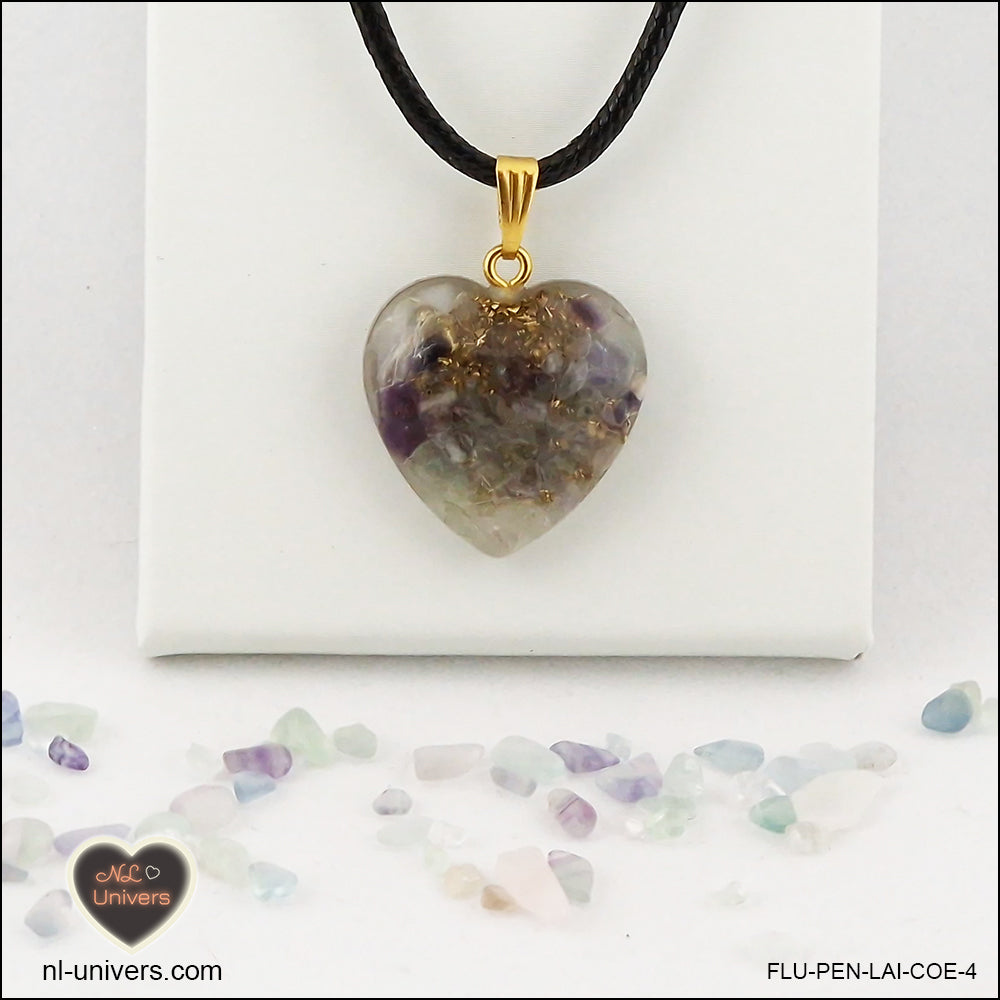 Fluorite heart pendant M.2 in brass orgonite