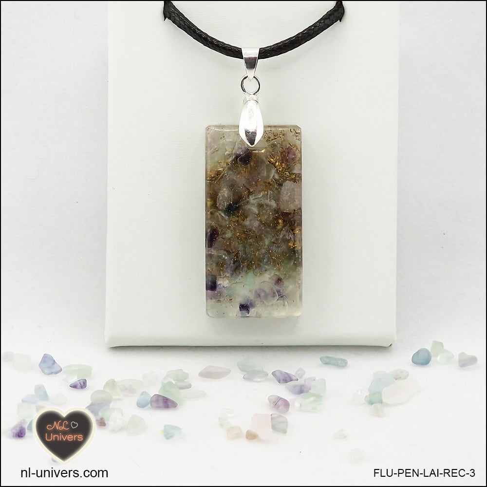 Pendentif Fluorite rectangle M.2 en orgonite laiton