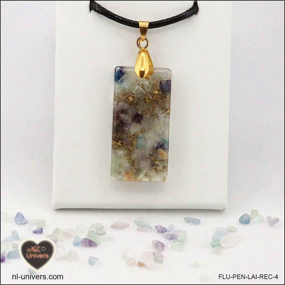 Pendentif Fluorite rectangle M.2 en orgonite laiton
