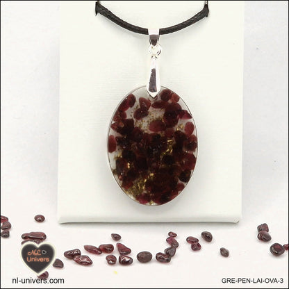 Oval Garnet pendant M.2 in brass orgonite