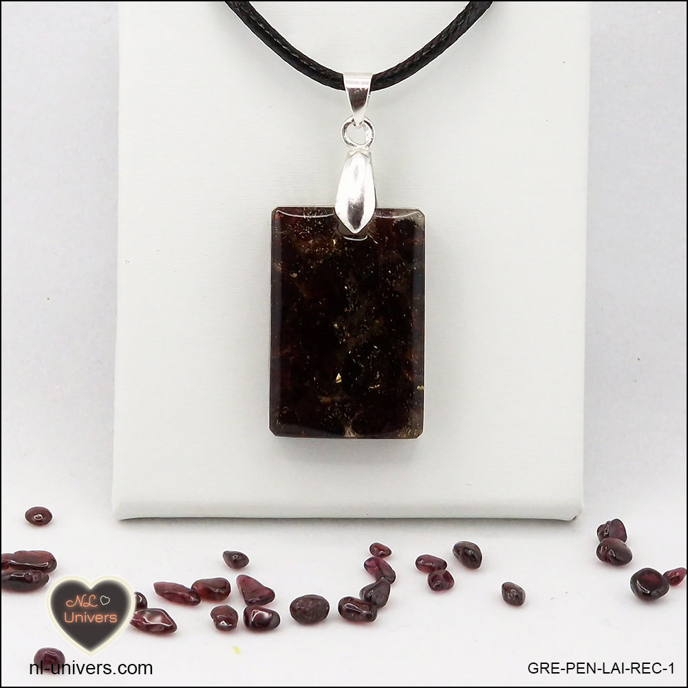 Pendentif Grenat rectangle M.1 en orgonite laiton