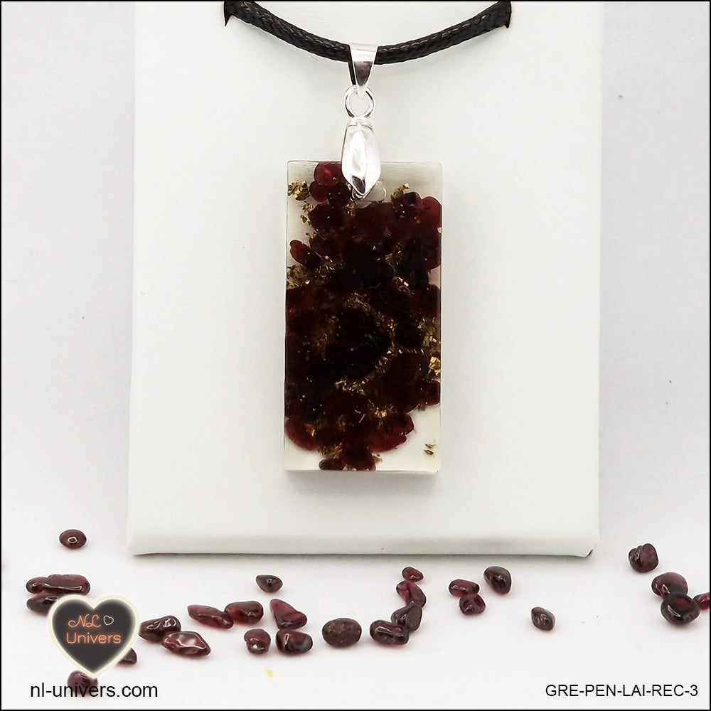 Pendentif Grenat rectangle M.2 en orgonite laiton