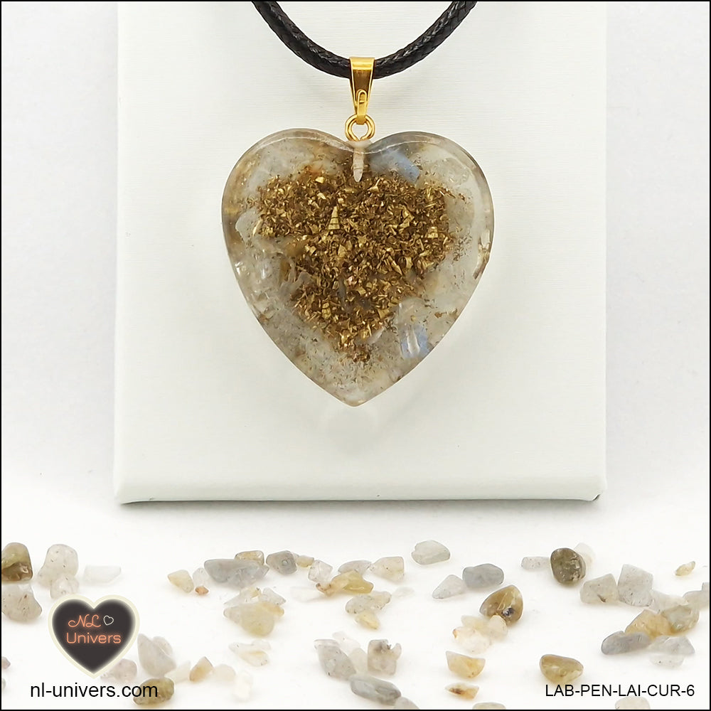 Labradorite heart pendant M.3 in brass orgonite