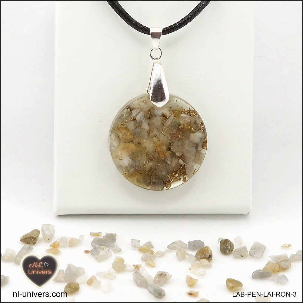 Pendentif Labradorite rond M.2 en orgonite laiton