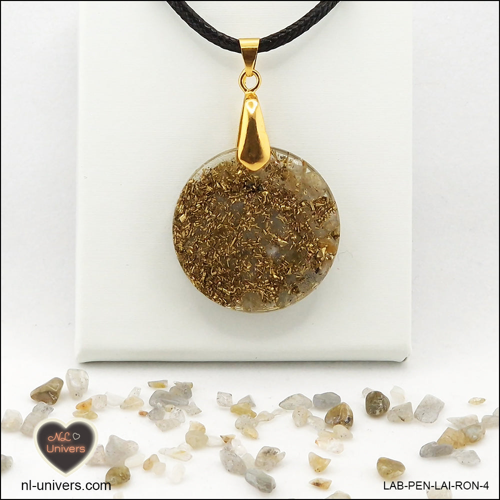 Pendentif Labradorite rond M.2 en orgonite laiton