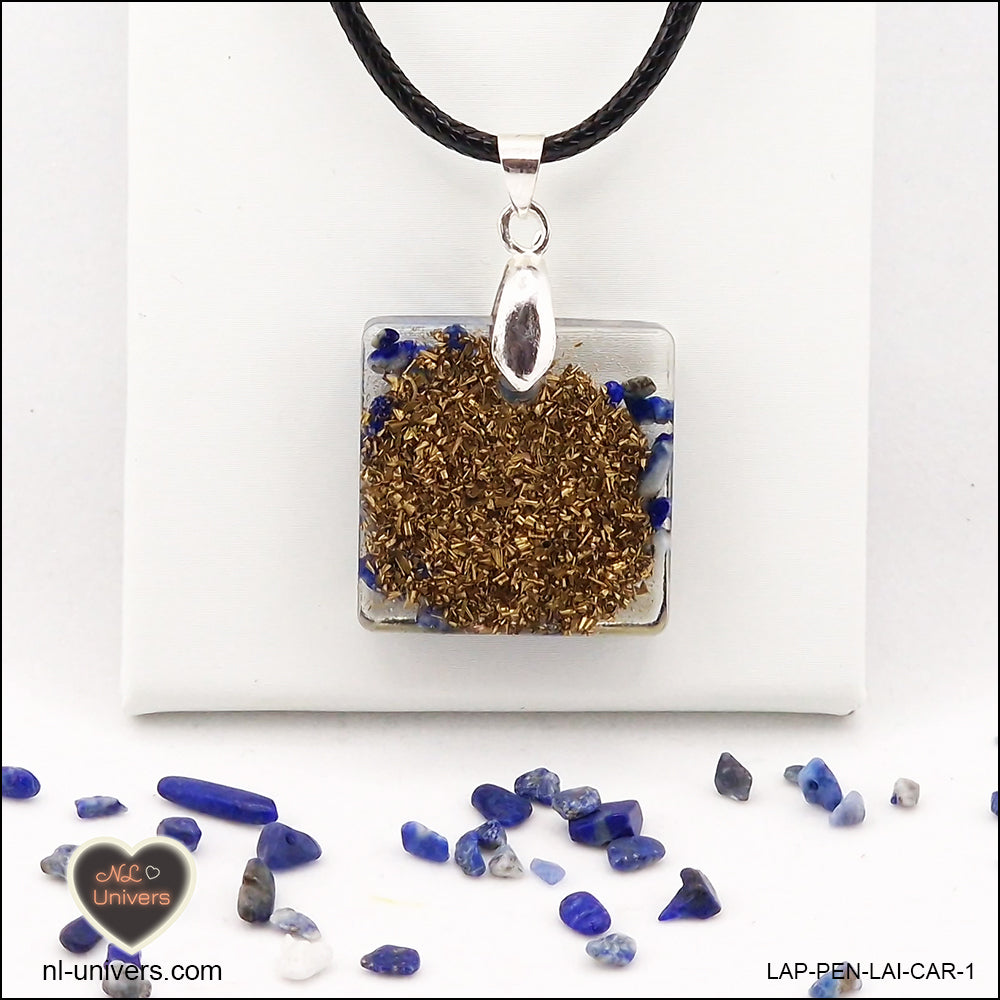 Pendentif Lapis-Lazuli carré M.1 en orgonite laiton