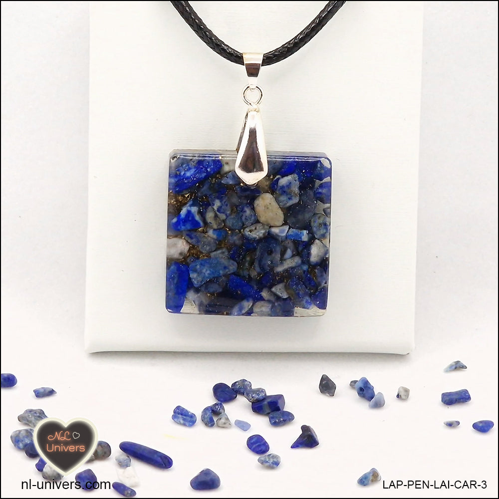 Square Lapis-Lazuli pendant M.2 in brass orgonite