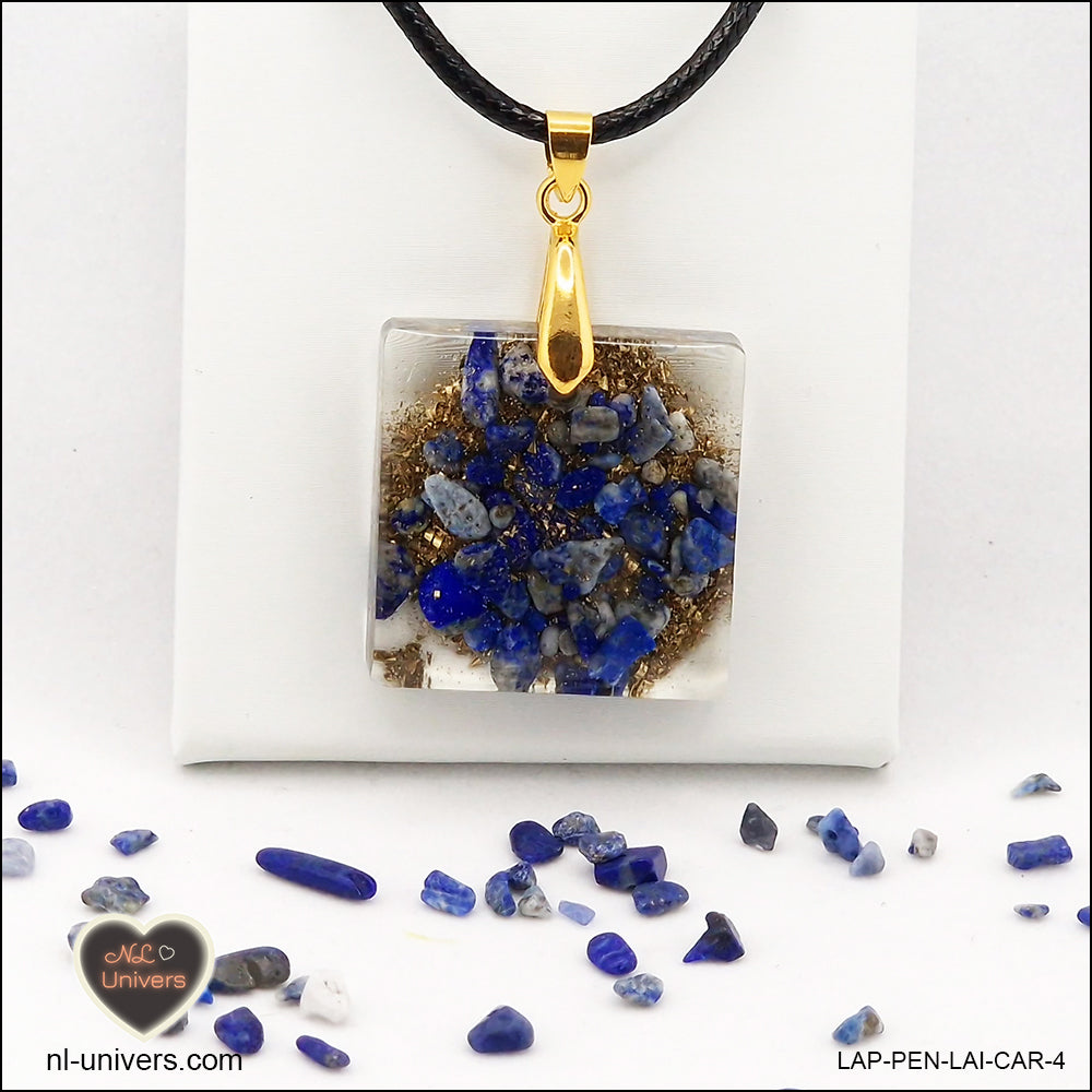 Square Lapis-Lazuli pendant M.2 in brass orgonite