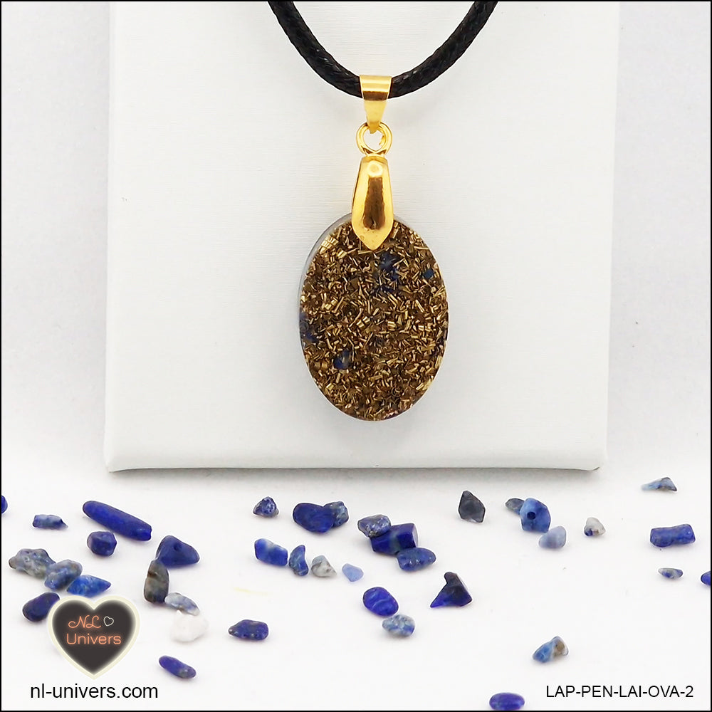 Oval Lapis-Lazuli pendant M.1 in brass orgonite