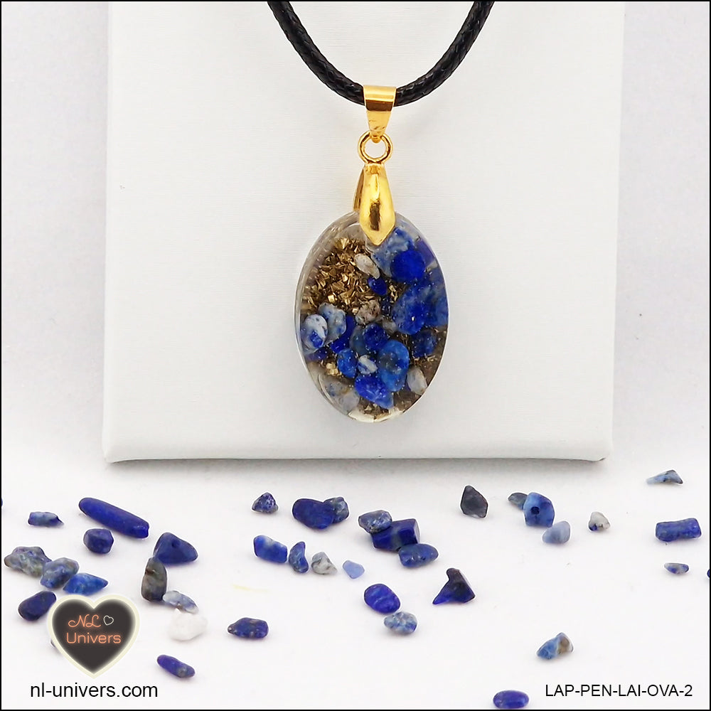 Oval Lapis-Lazuli pendant M.1 in brass orgonite