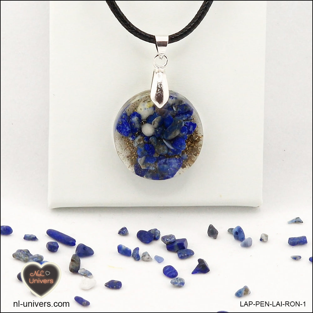 Pendentif Lapis-Lazuli rond M.1 en orgonite laiton