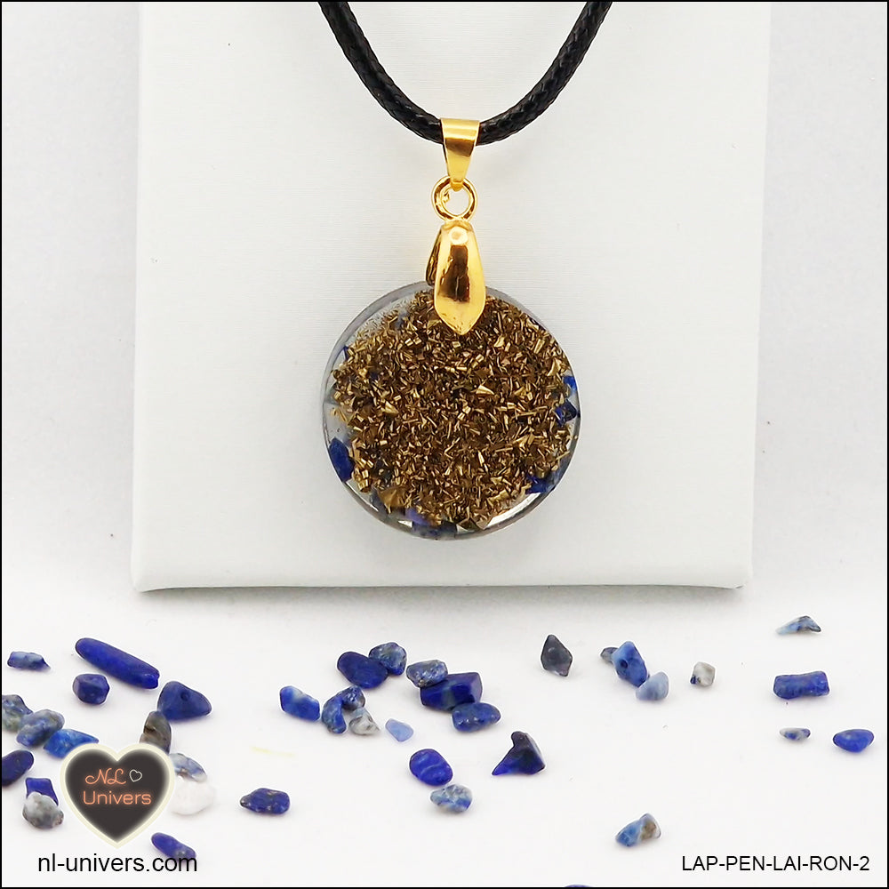 Pendentif Lapis-Lazuli rond M.1 en orgonite laiton