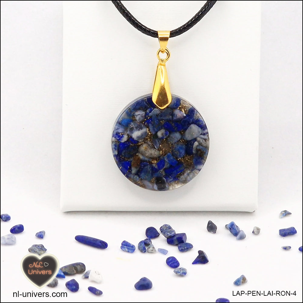 Round Lapis-Lazuli pendant M.2 in brass orgonite