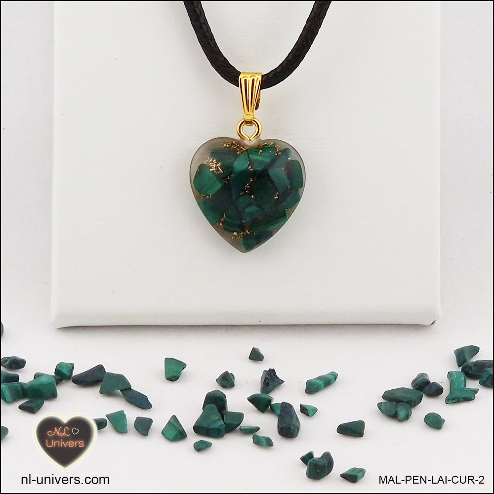 Pendentif Malachite cœur M.1 en orgonite laiton