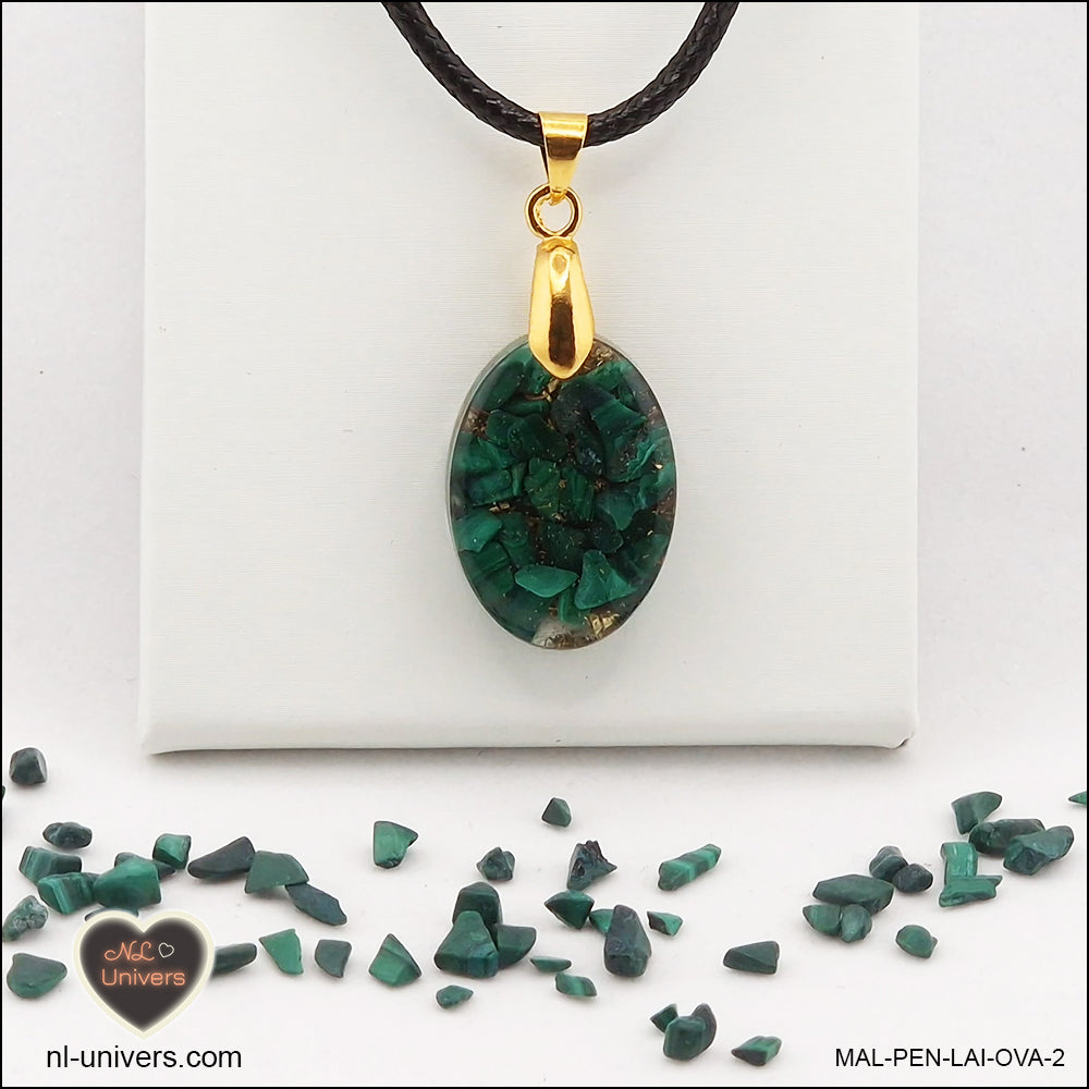 Pendentif Malachite ovale M.1 en orgonite laiton